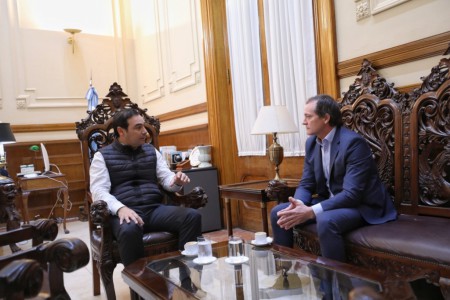 Corrientes: El Gobernador recibió a Camau con el objetivo de avanzar en conjunto por Isla Apipé.