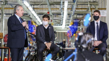 El Presidente pidió "dejar el esparcimiento social para otro momento".