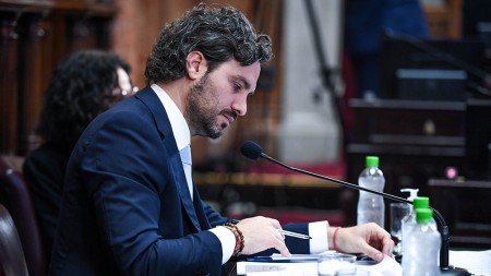  COPARTICIPACIÓN. Cafiero: "La reasignación de fondos es constitucional, justa y legítima".